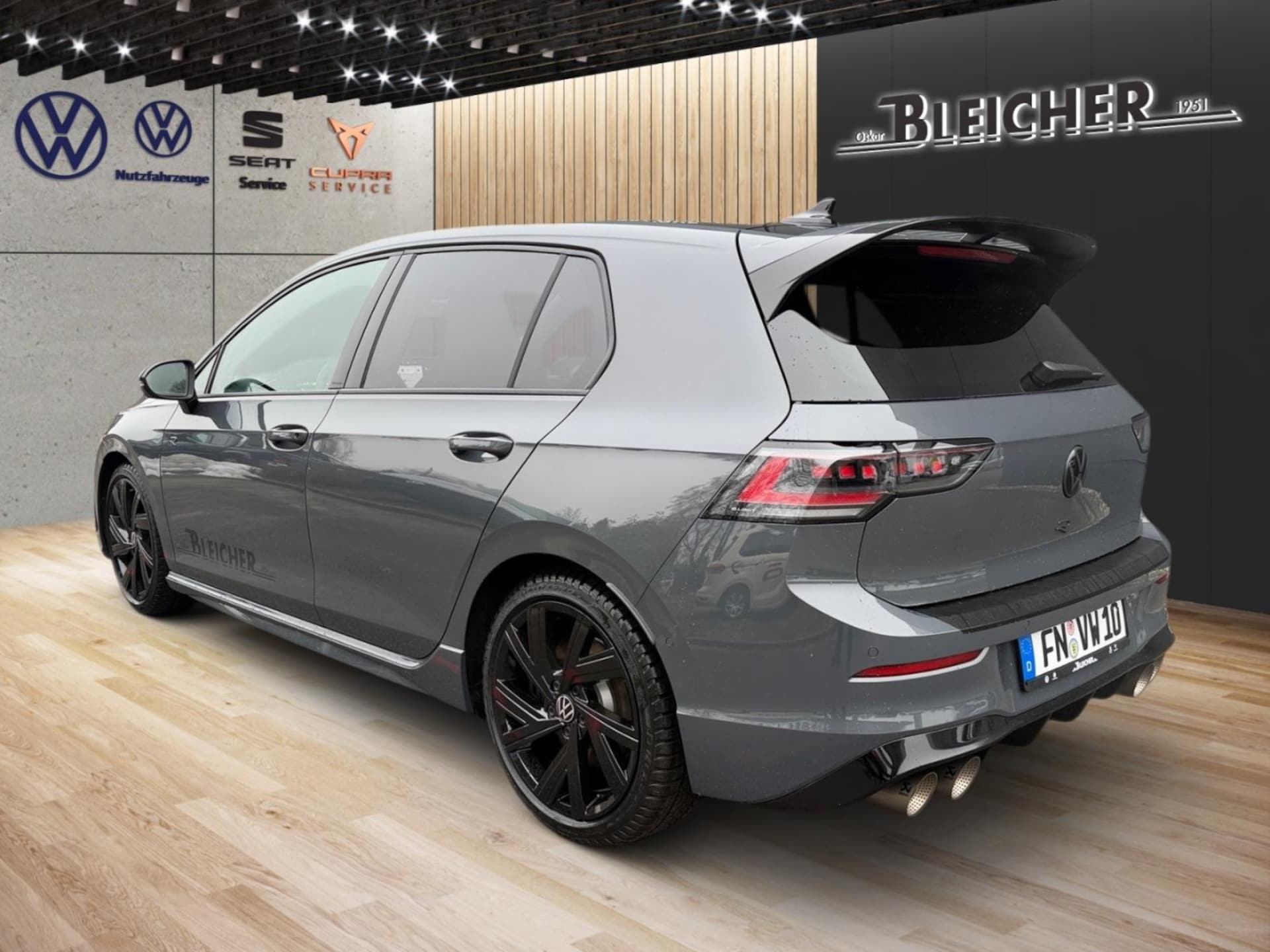 Volkswagen Golf R Black Edition