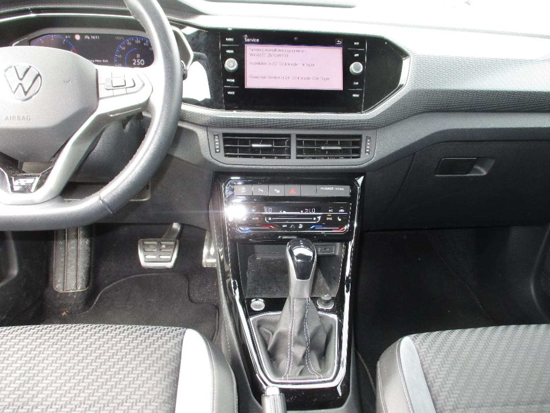Volkswagen T-Cross R-Line