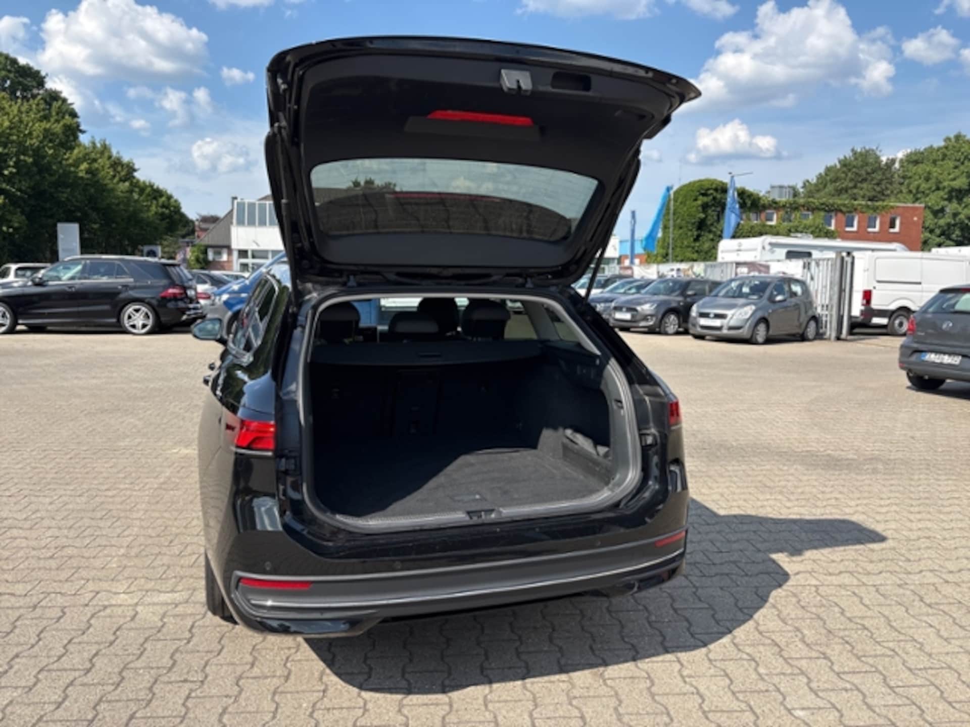 Volkswagen Passat Business