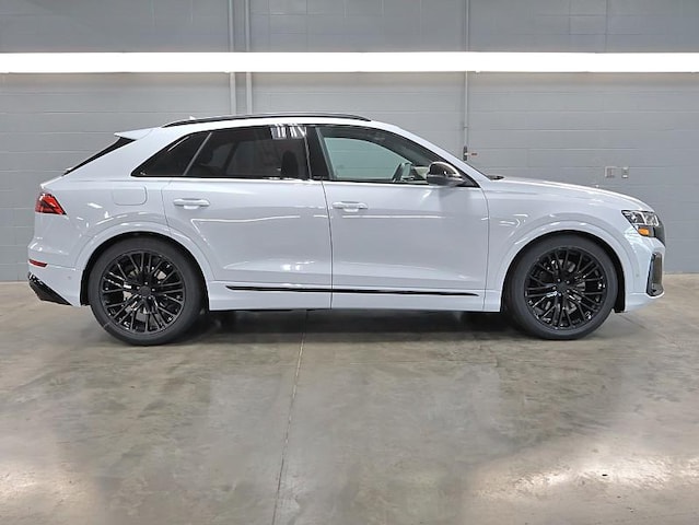 2026 Audi SQ8