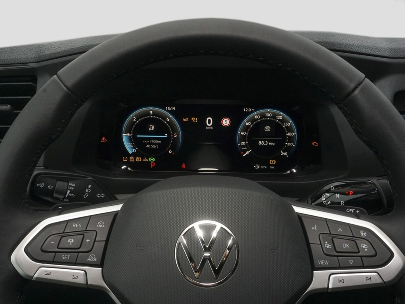 Volkswagen Crafter Kasten mittlerer Radstand – Bild 13