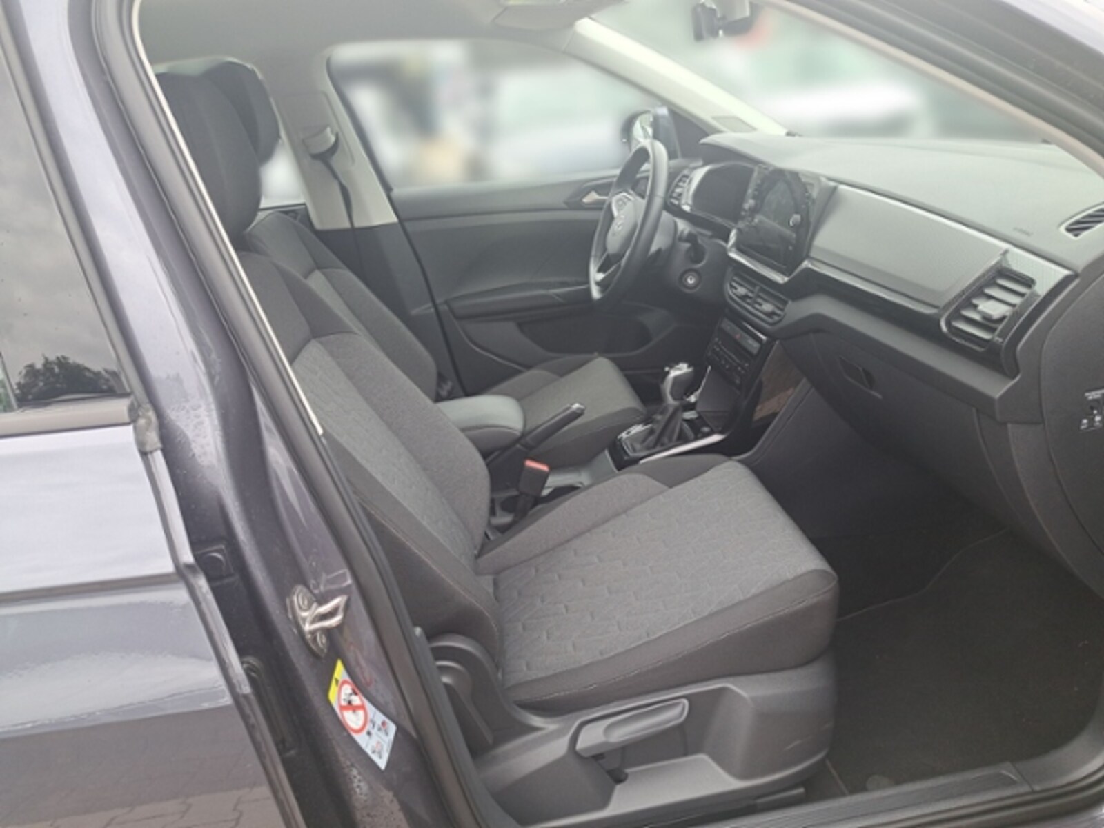 Volkswagen T-Cross – Bild 9