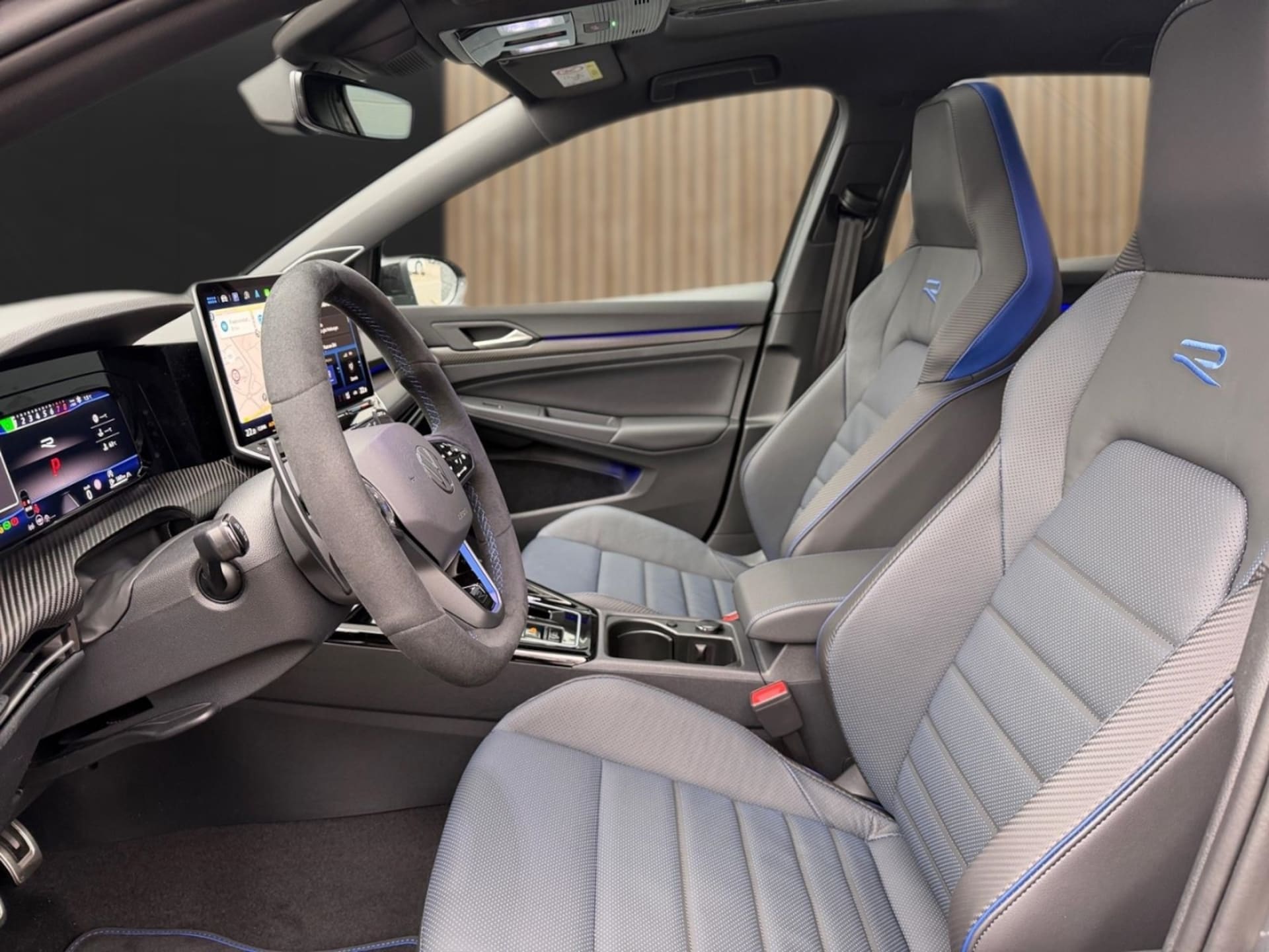Volkswagen Golf R Black Edition