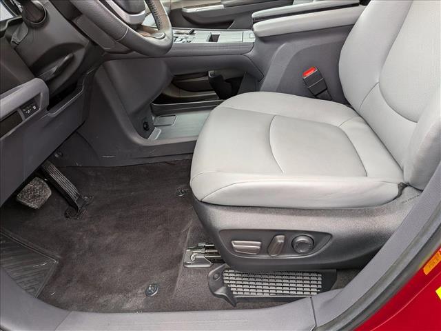2023 TOYOTA SIENNA - Image 15