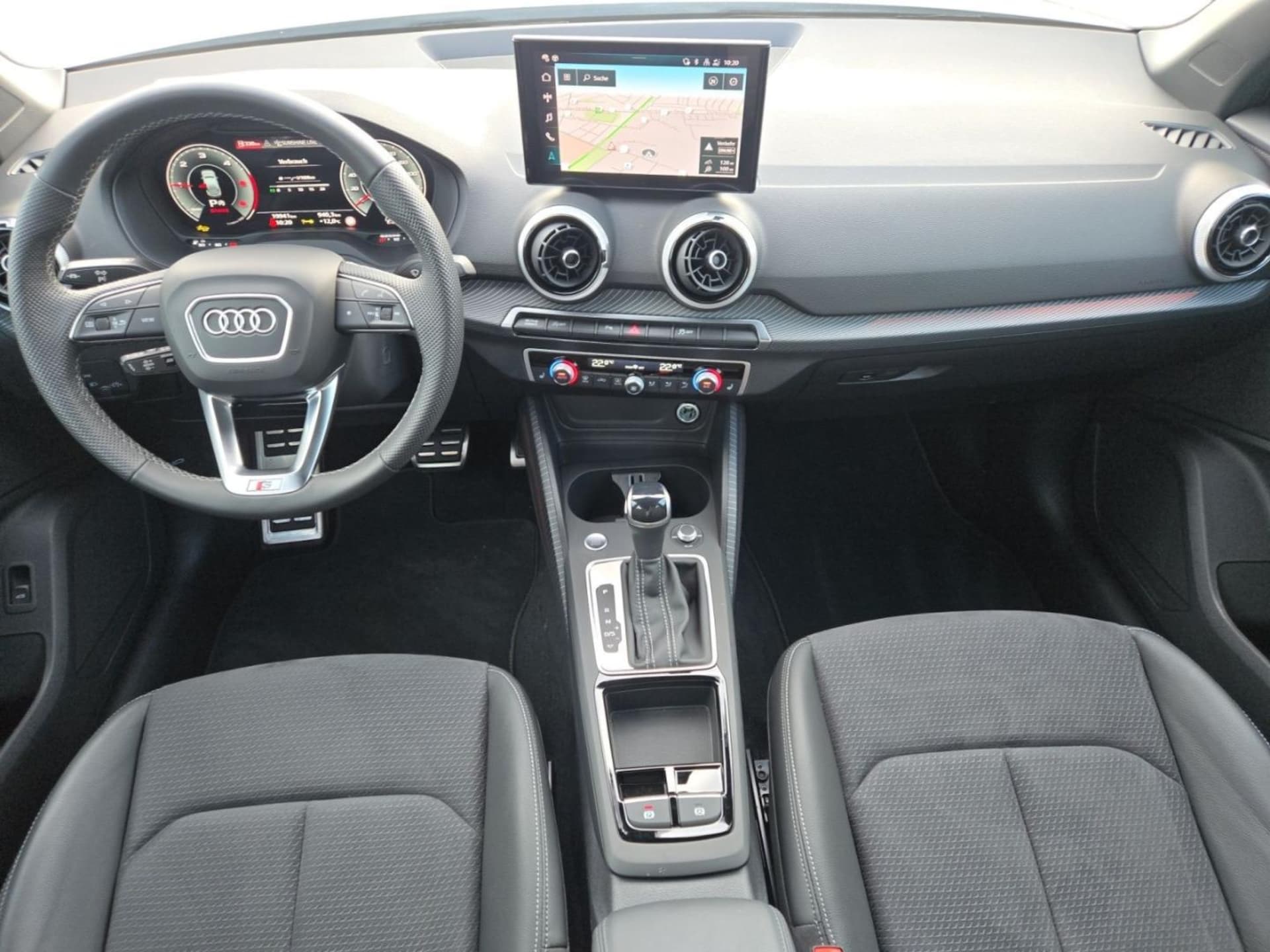 Audi Q2 S line