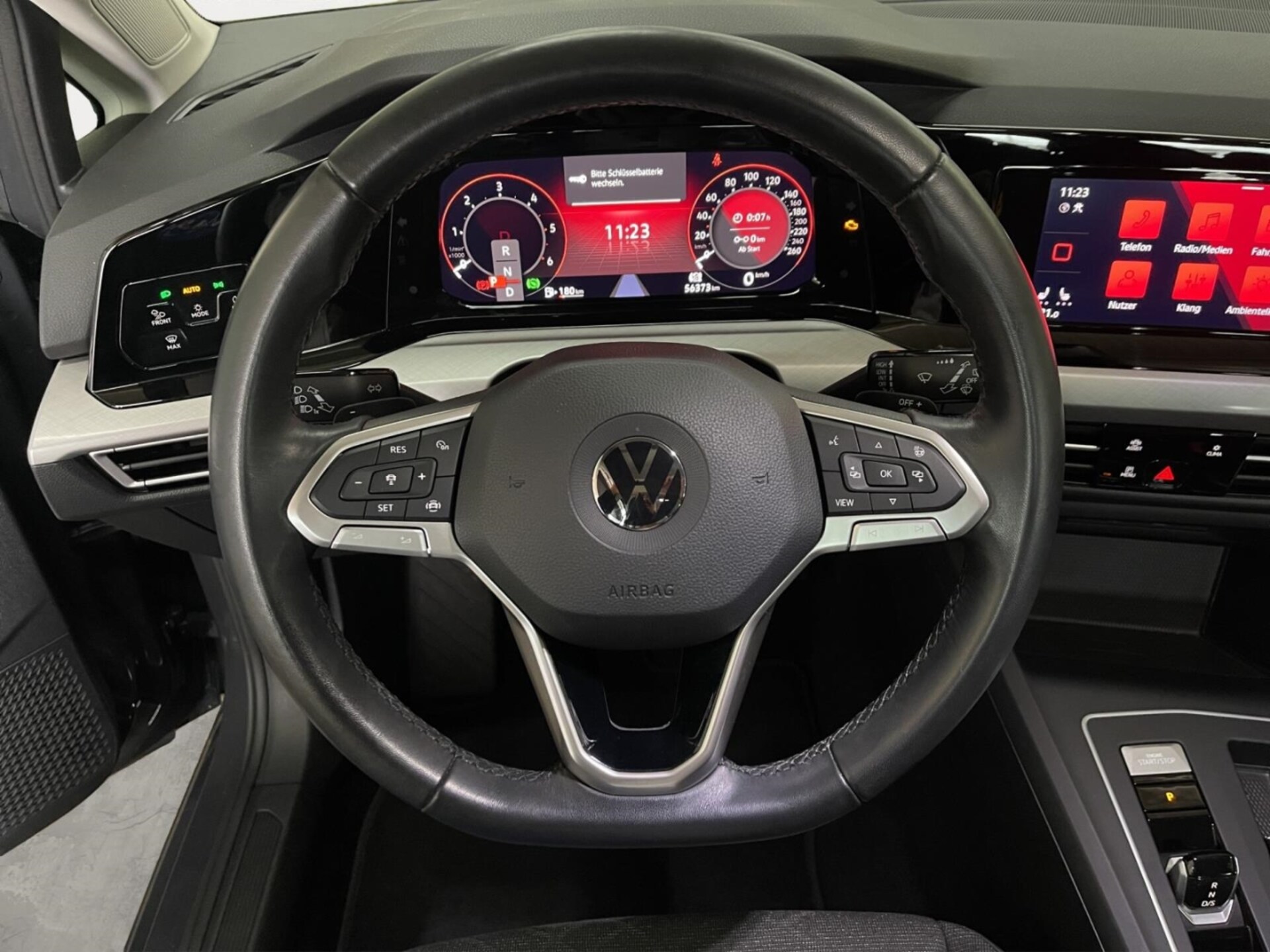 Volkswagen Golf Life