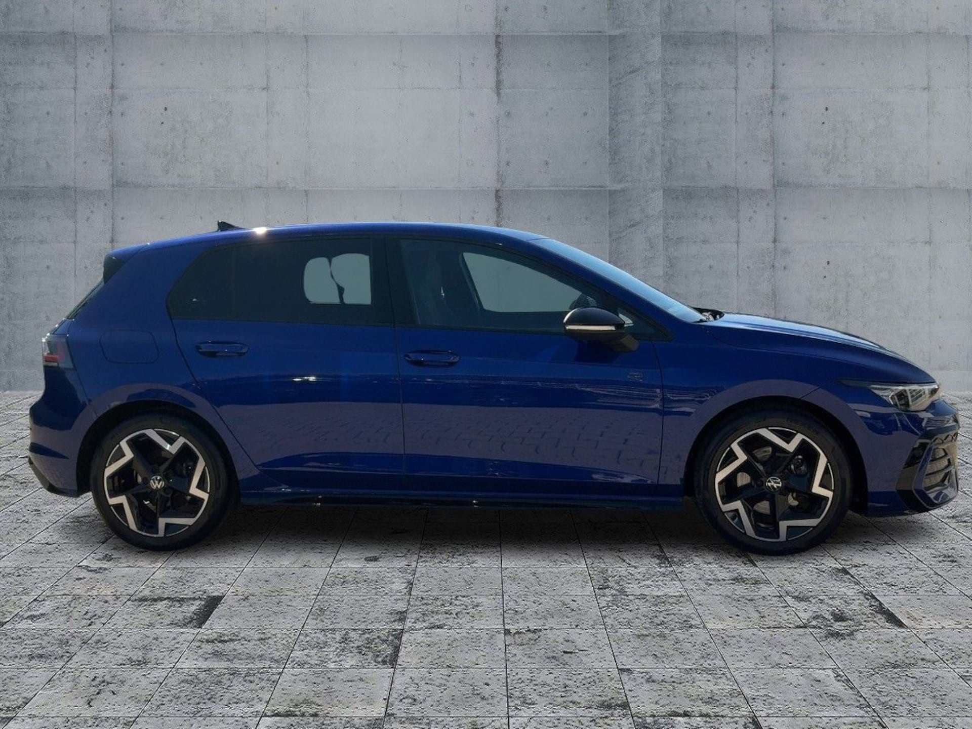 Volkswagen Golf R-Line