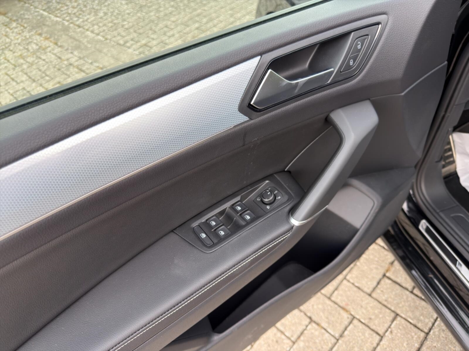 Volkswagen Touran – Bild 12