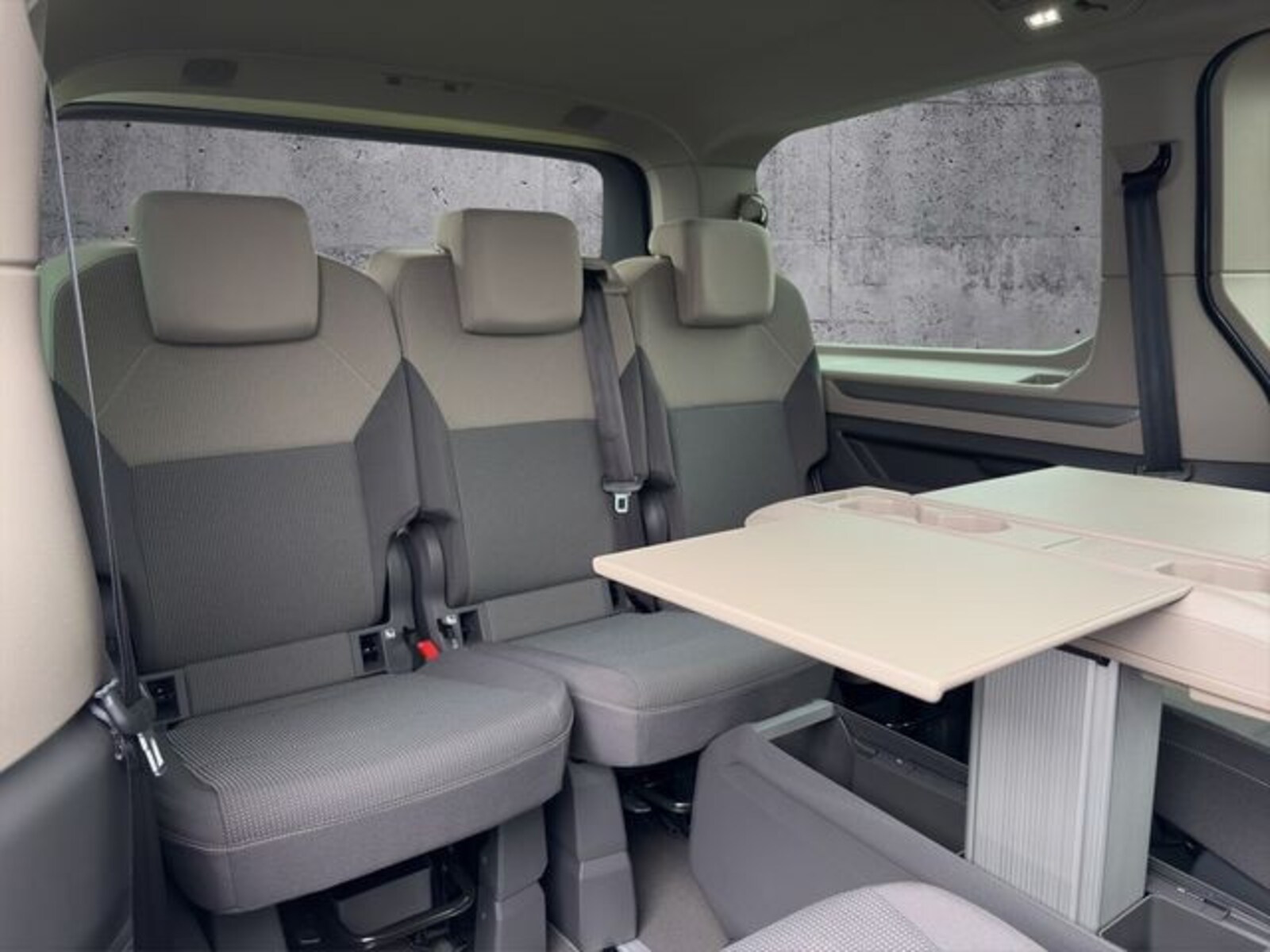 Volkswagen Multivan Langversion – Bild 11