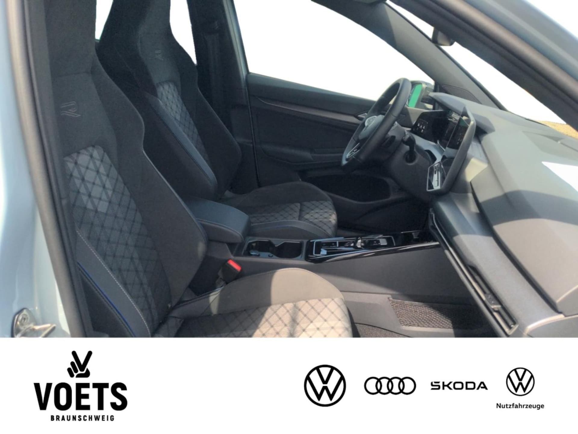 Volkswagen Golf Variant R-Line