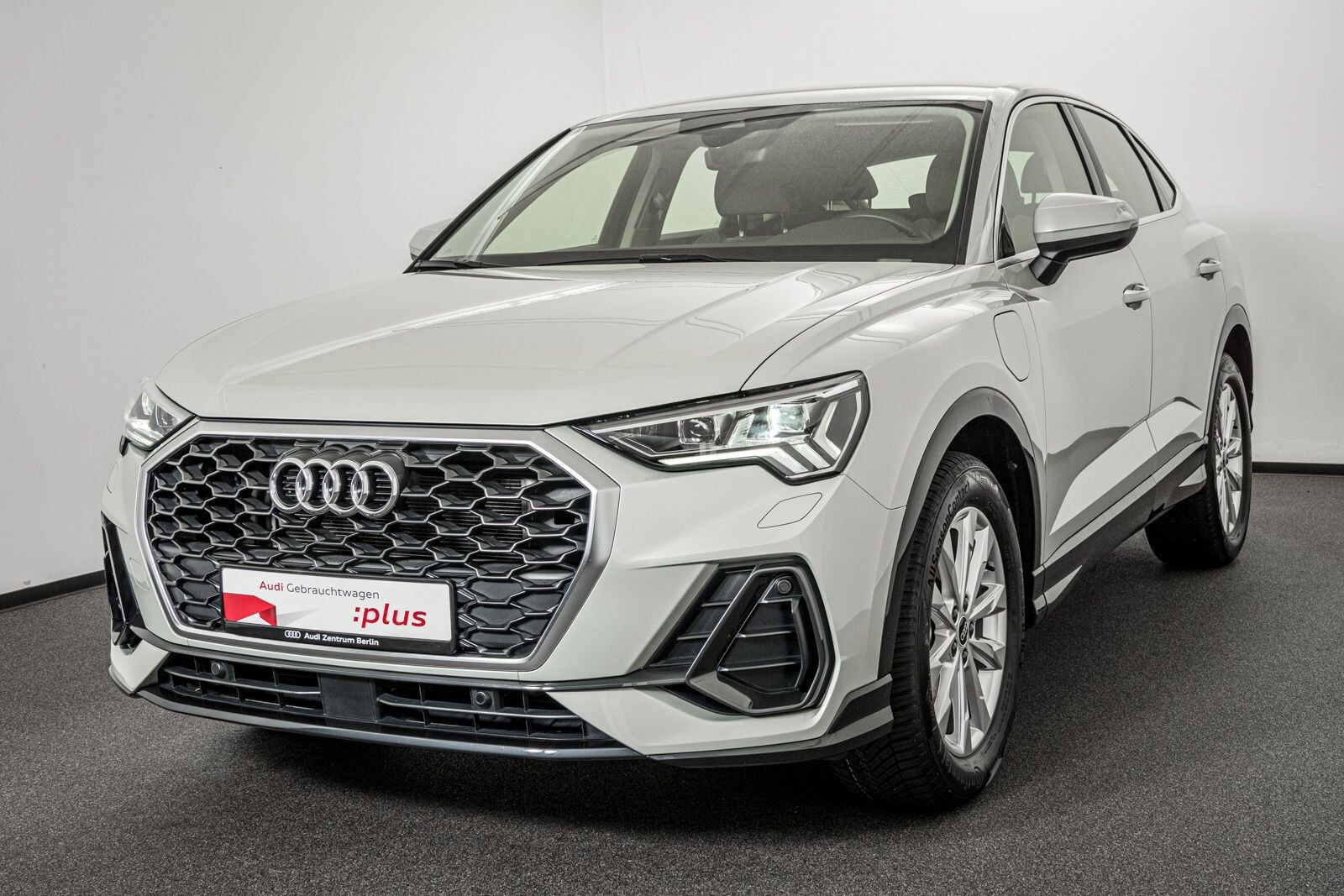 Image about Audi Q3 Sportback TFSI e 45 TFSI e S tronic