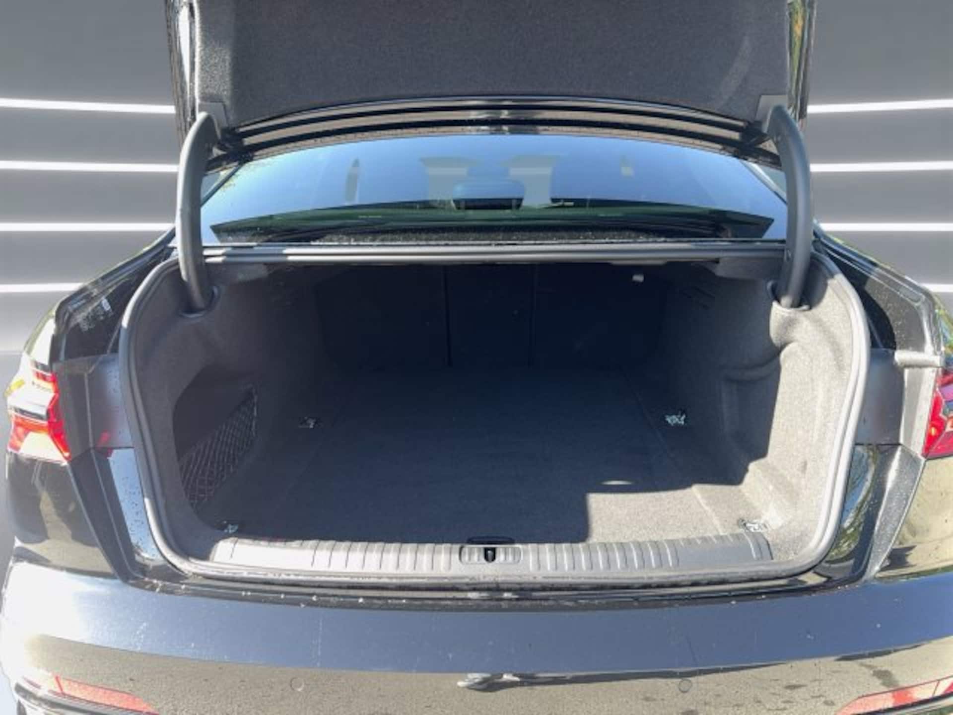 Audi S6 Limousine