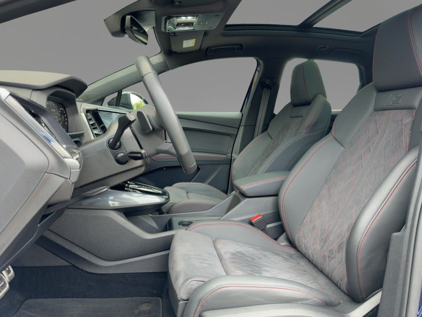 Bild über Audi Q4 e-tron 50 e-tron quattro - für weitere Informationen kontaktieren Sie den Audi Partner