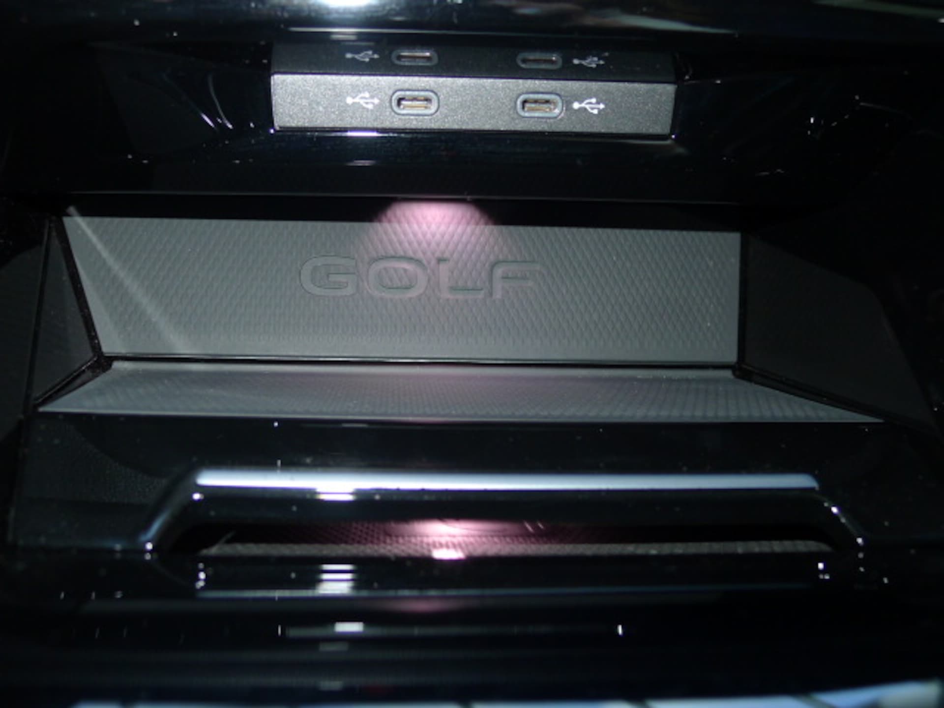 Volkswagen Golf R