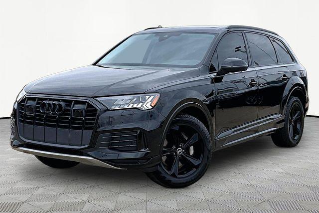 2023 Audi Q7 45 Premium Plus quattro Tiptronic's photo