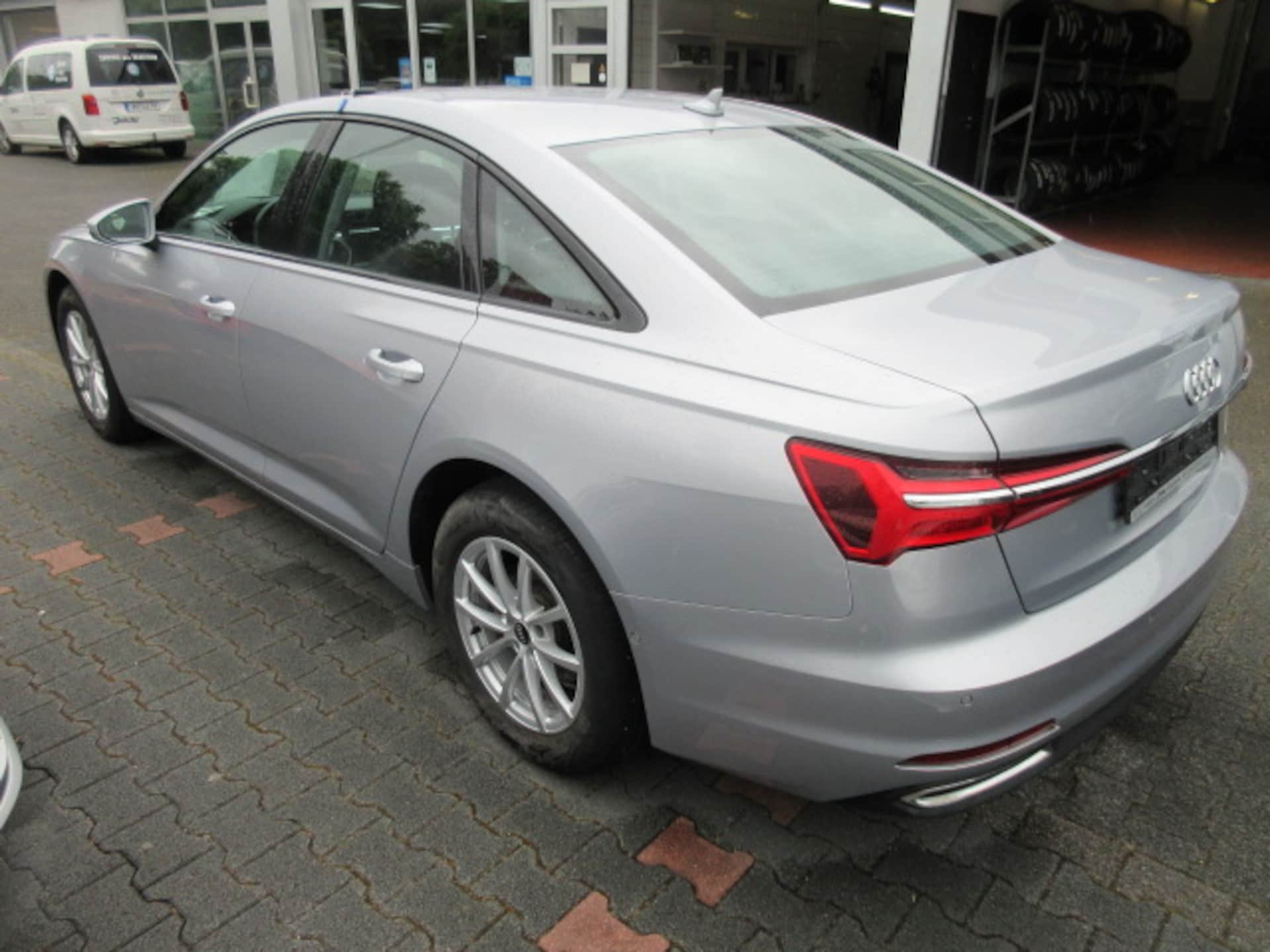 Audi A6 Limousine