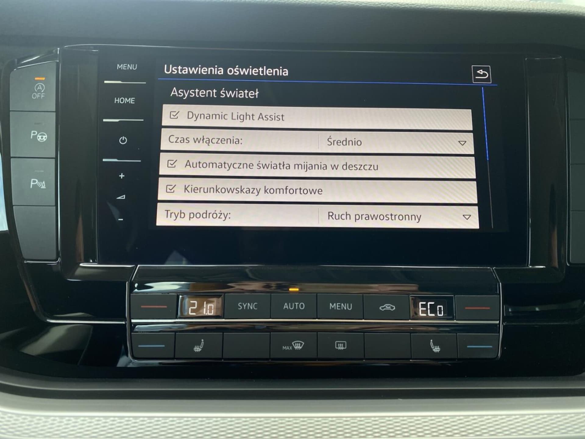Volkswagen Touareg Model bazowy