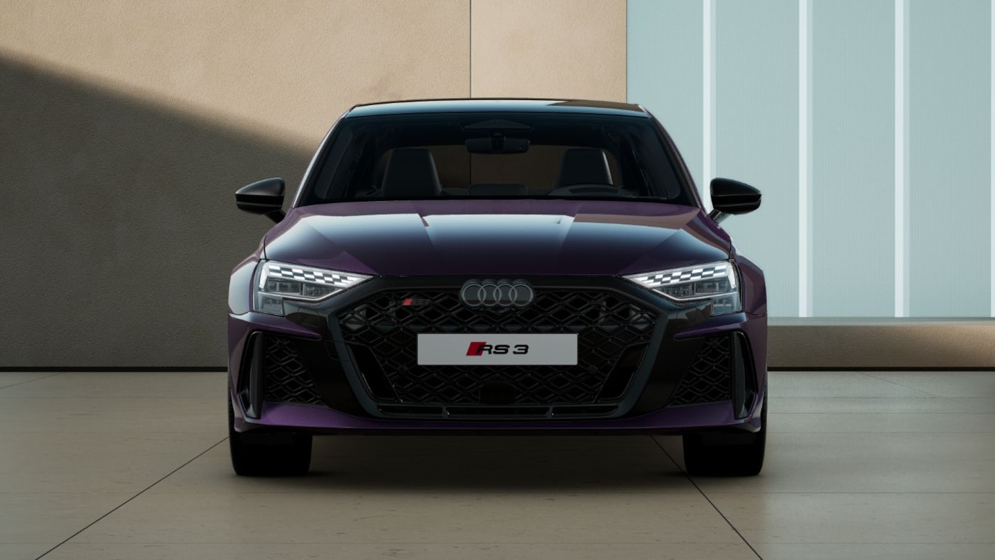 Bild über Audi RS 3 Limousine TFSI quattro 294 kW S tronic - für weitere Informationen kontaktieren Sie den Audi Partner