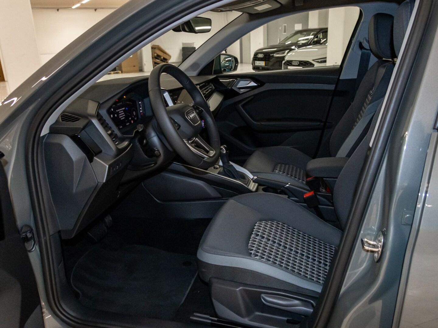 Bild über Audi A1 allstreet 30 TFSI S tronic - für weitere Informationen kontaktieren Sie den Audi Partner