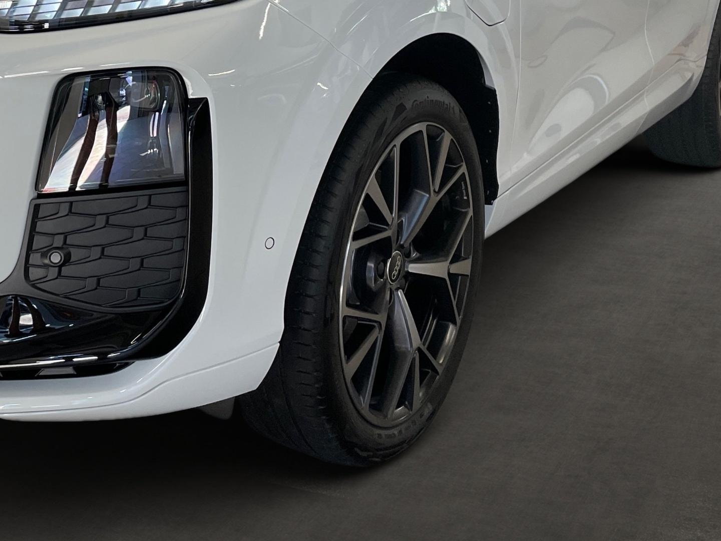 Bild über Audi Q3 Sportback e-hybrid e-hybrid 200 kW S tronic - für weitere Informationen kontaktieren Sie den Audi Partner