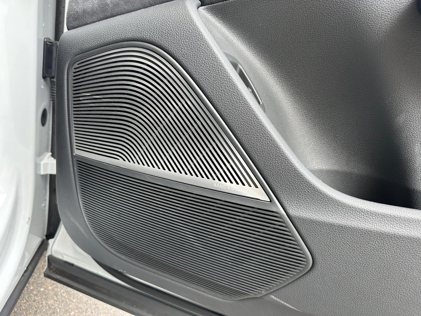 Image about Audi SQ7 SQ7 TFSI 373 kW tiptronic