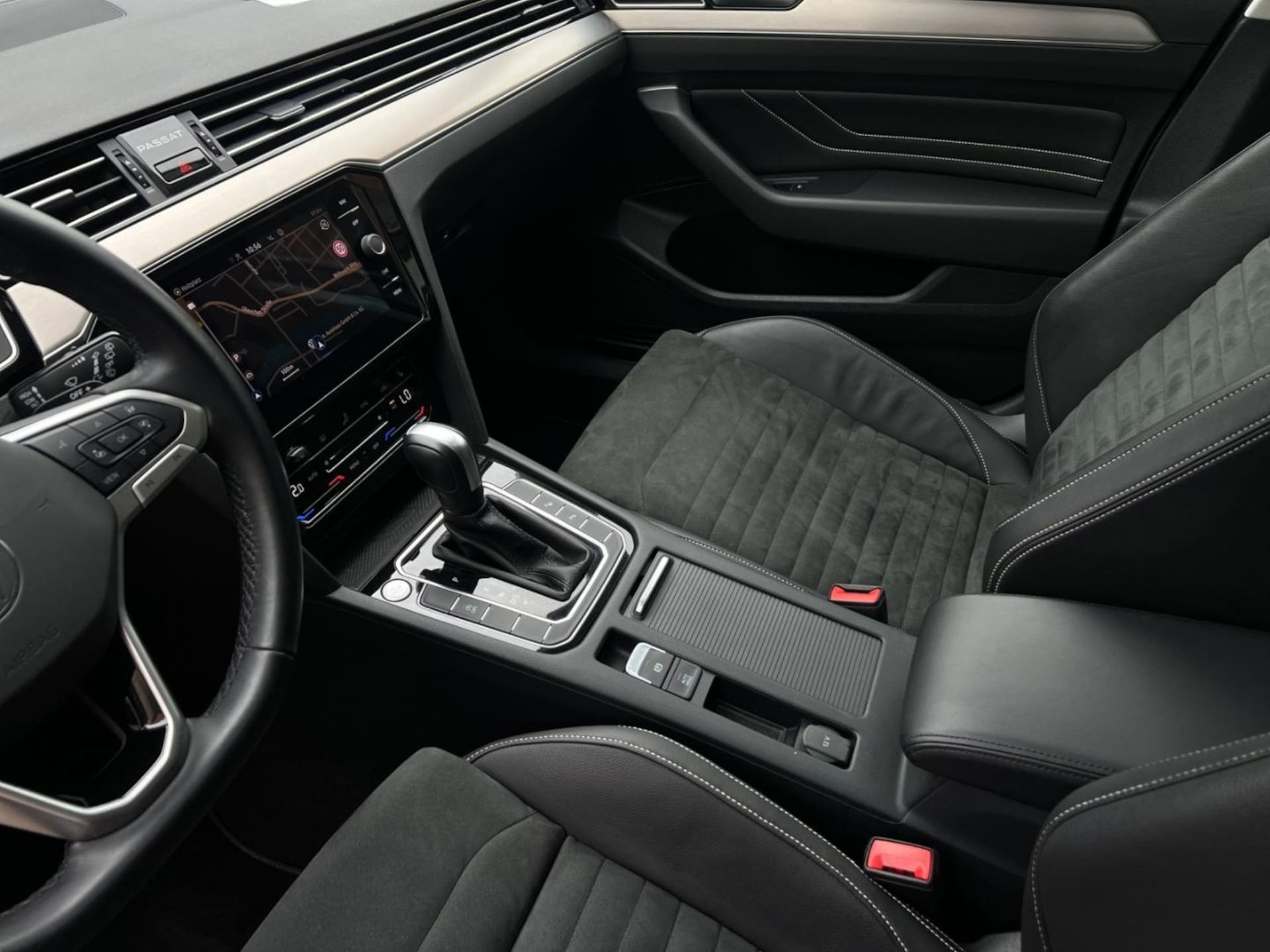 Volkswagen Passat Variant Elegance