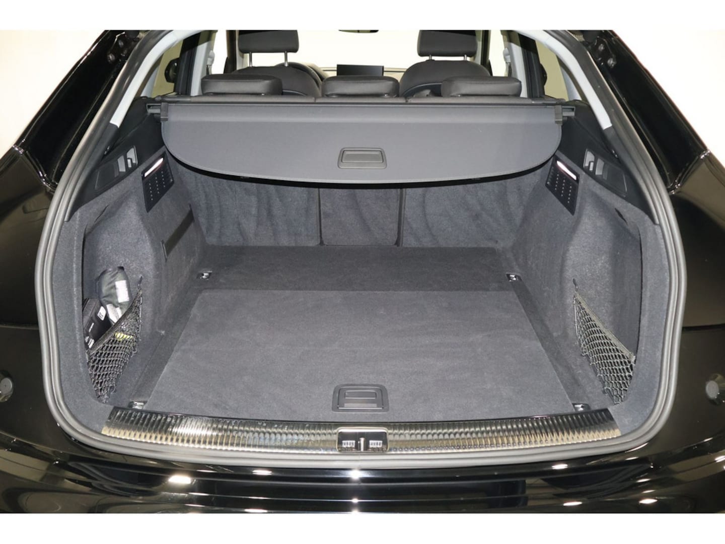 Bild über Audi Q5 Sportback 40 TDI quattro S tronic - für weitere Informationen kontaktieren Sie den Audi Partner
