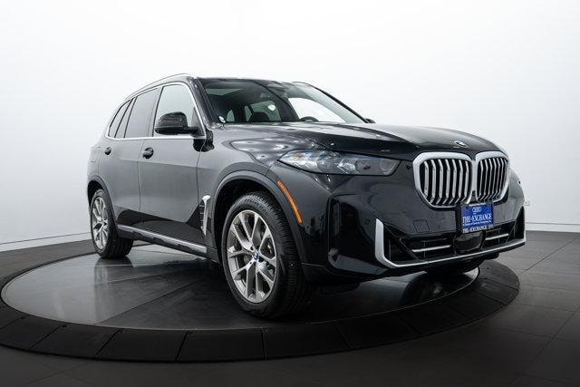 Used 2024 BMW X5 40i with VIN 5UX23EU06R9T29168 for sale in Highland Park, IL