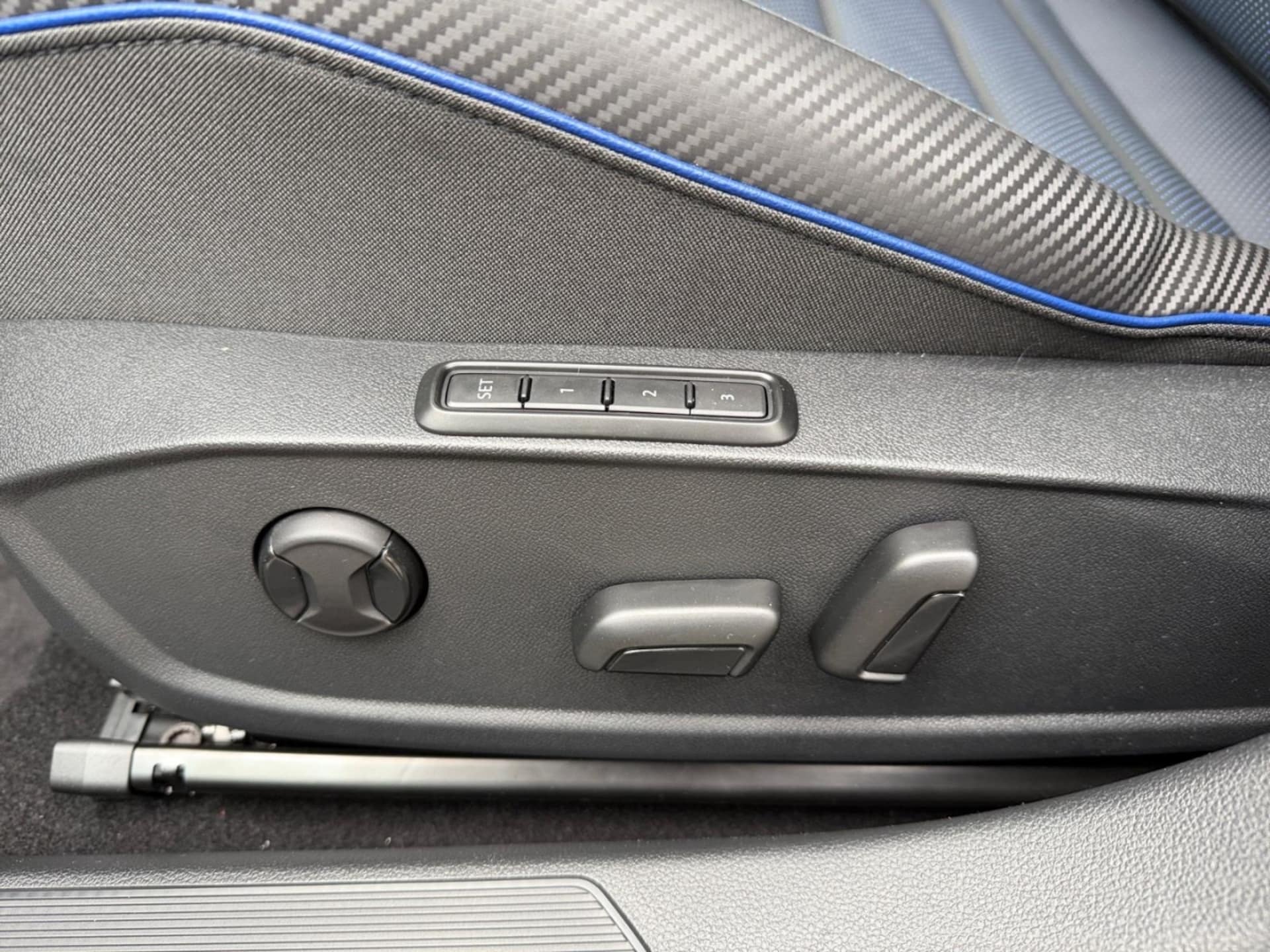 Volkswagen Golf R Black Edition