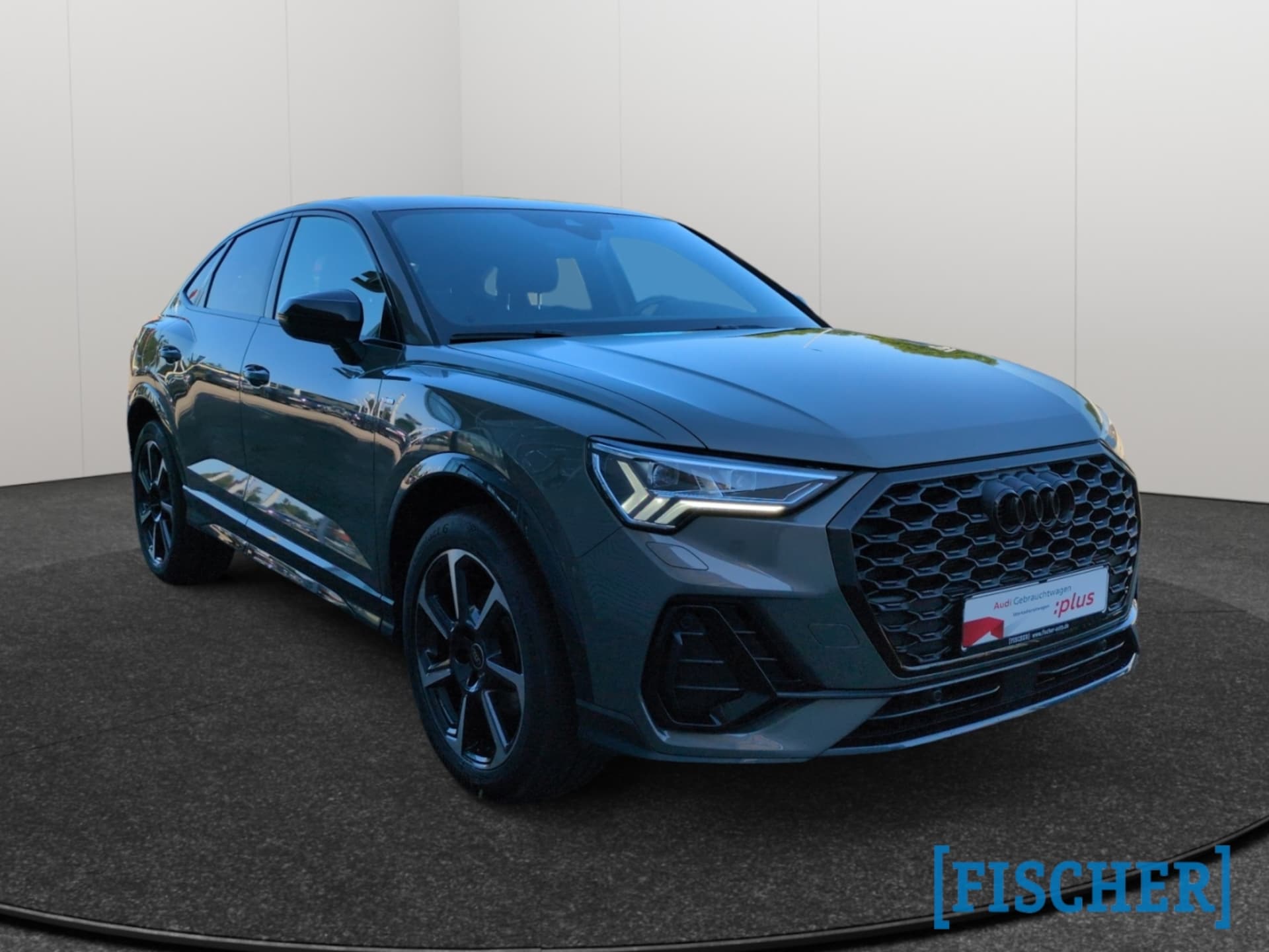 Audi Q3 Sportback S line