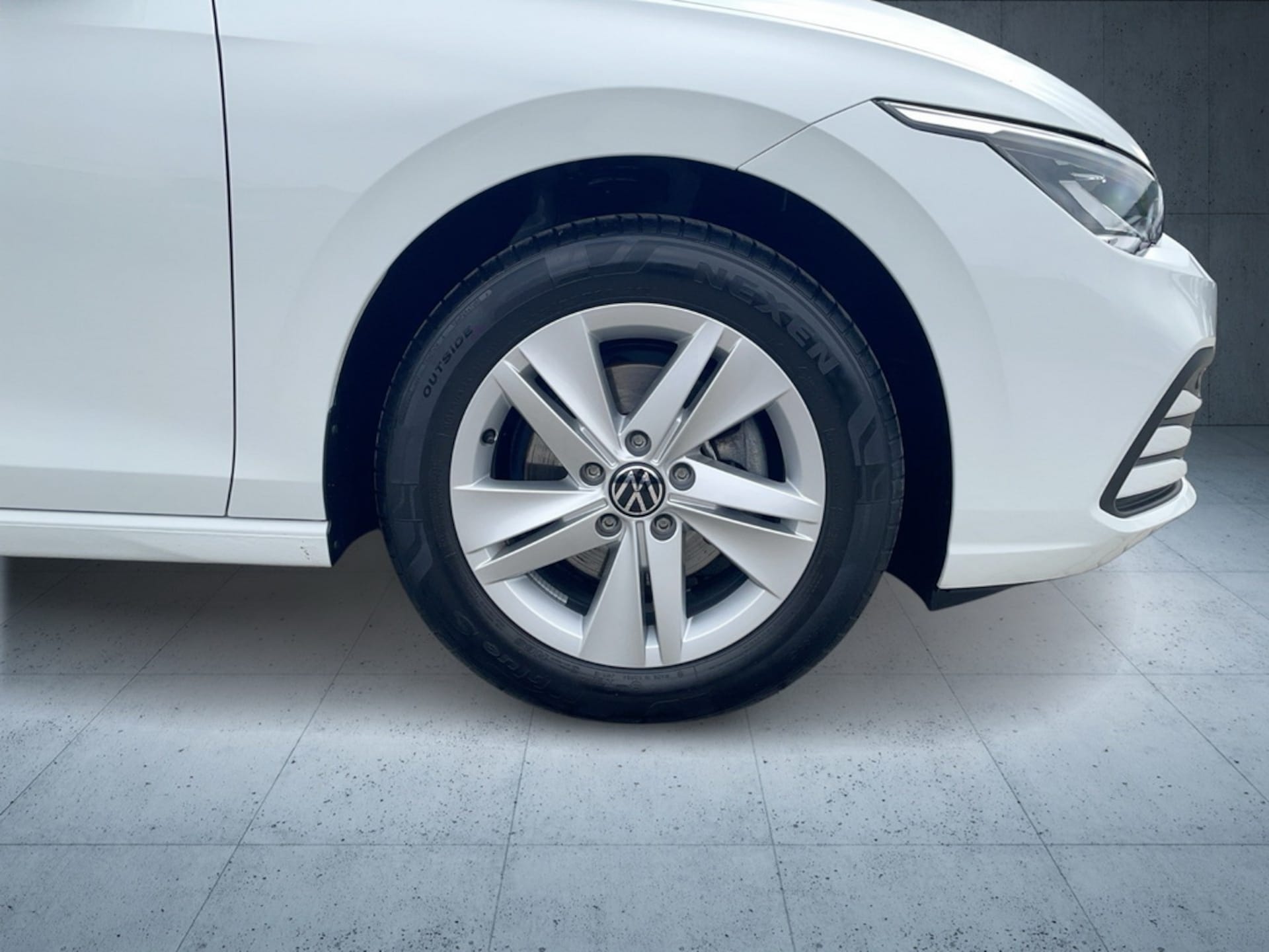Volkswagen Golf Life