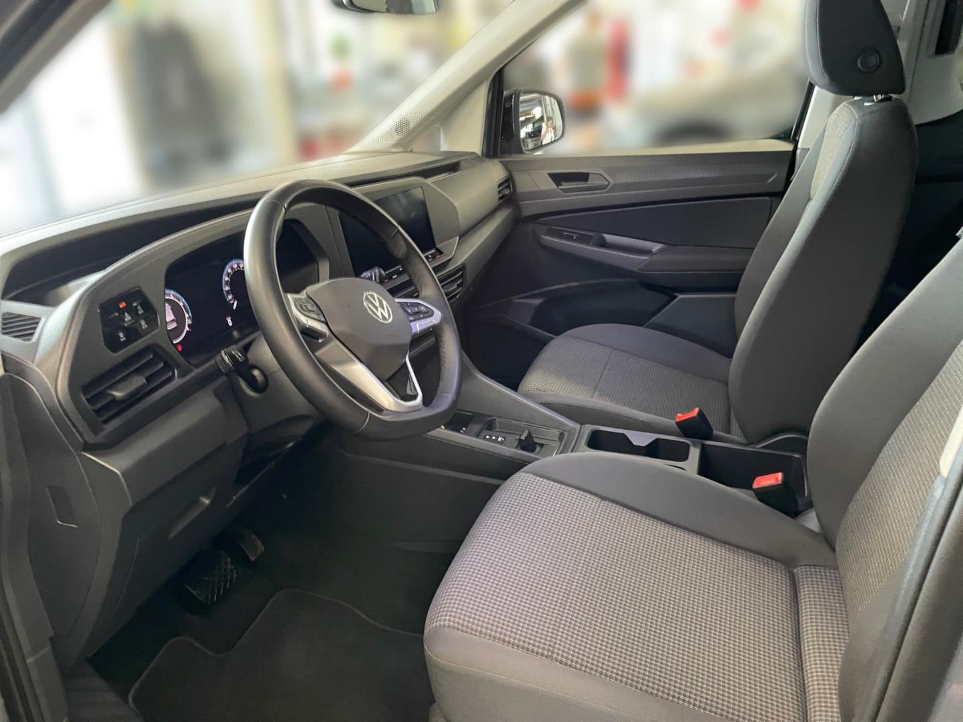 Volkswagen Caddy Basis-Modell