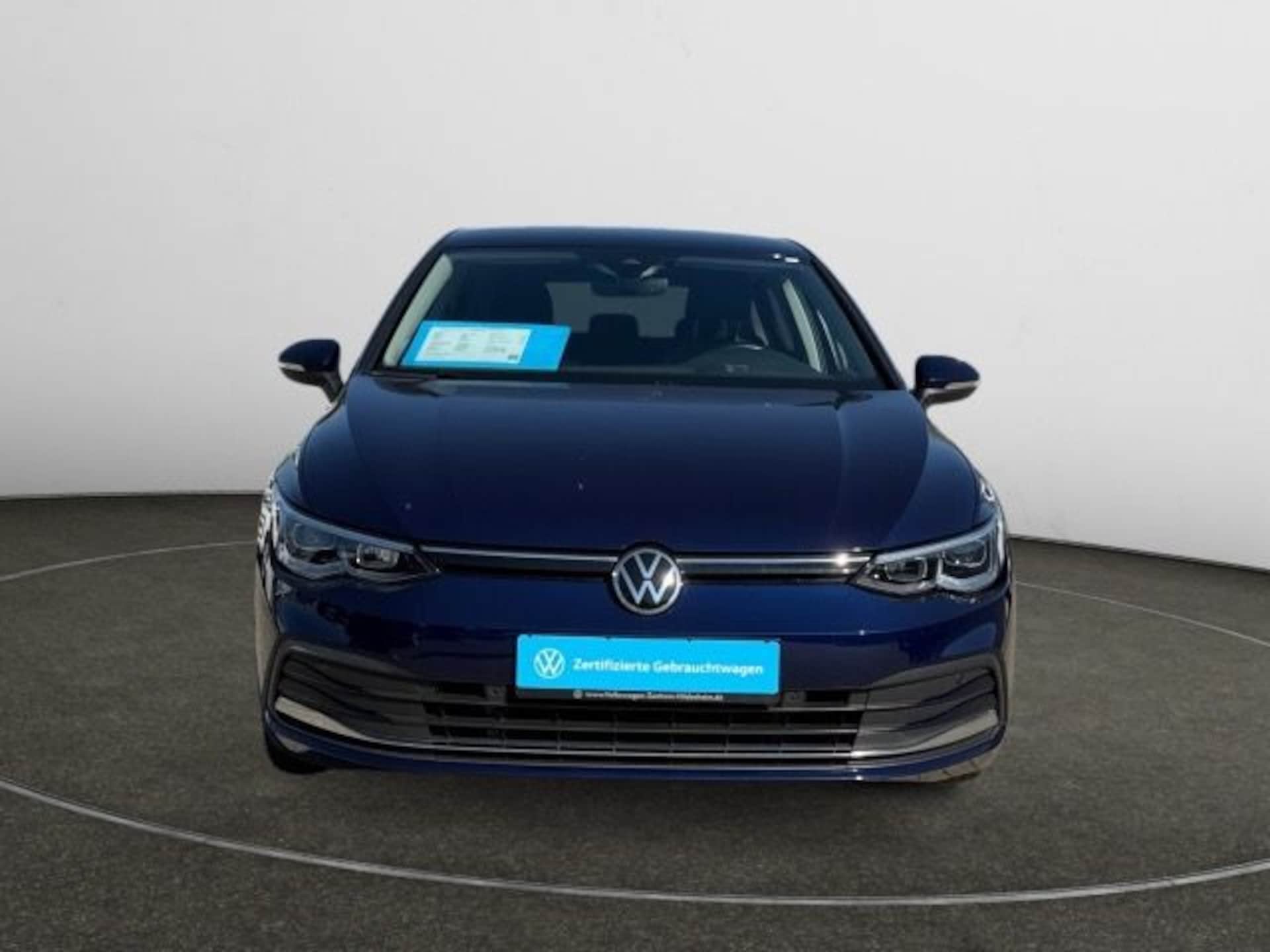 Volkswagen Golf Style