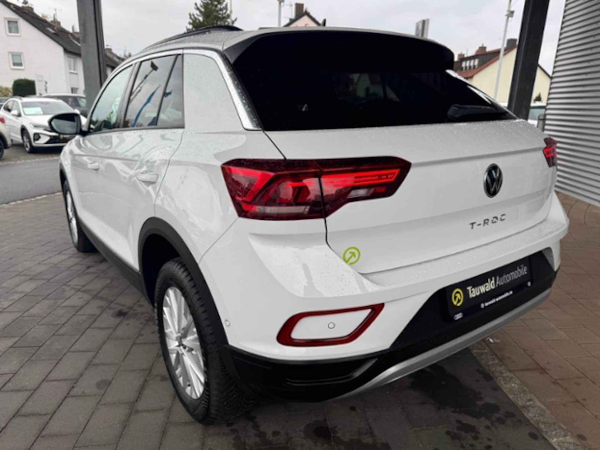 Volkswagen T-Roc Life