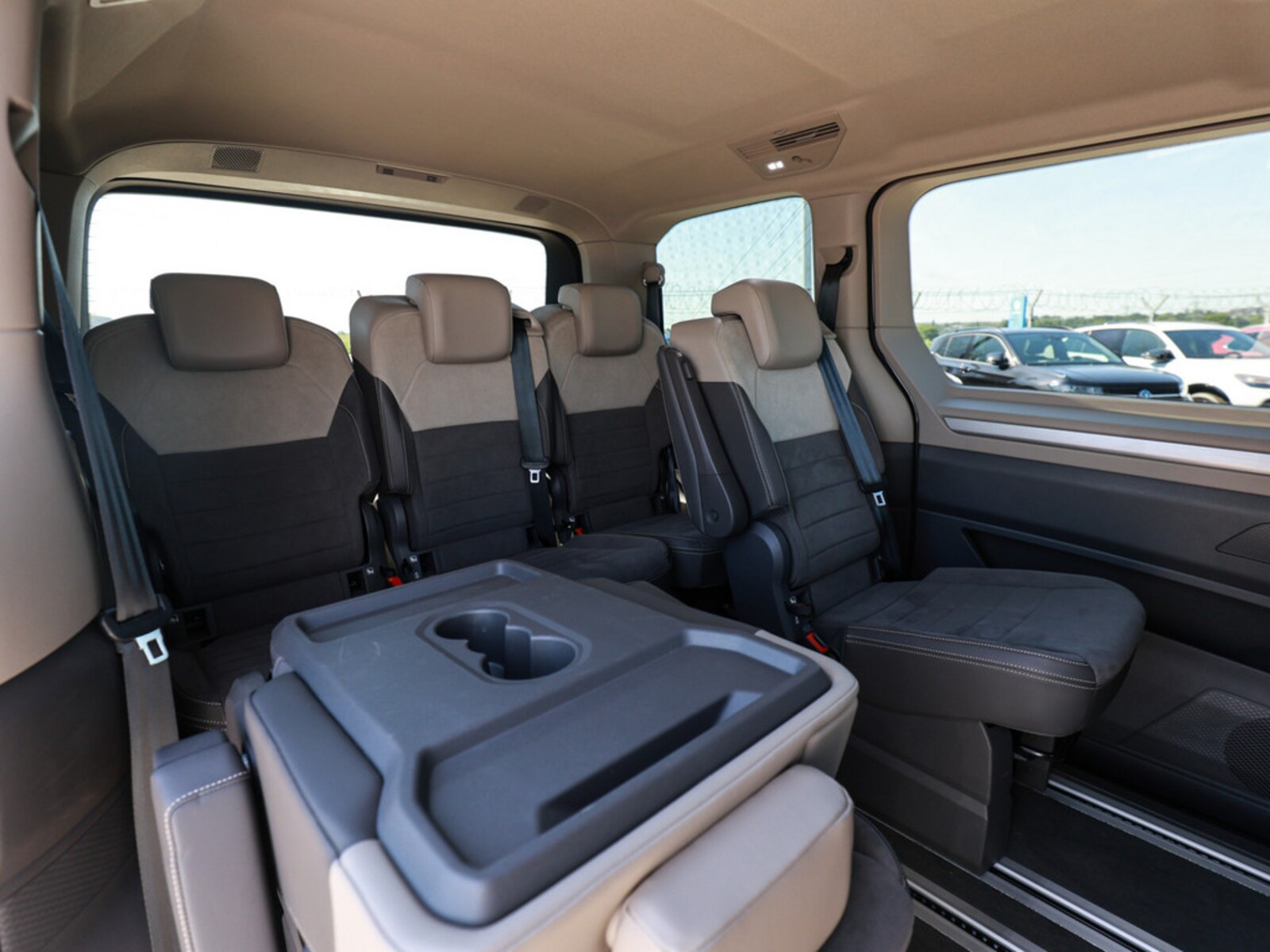 Volkswagen Multivan – Bild 7