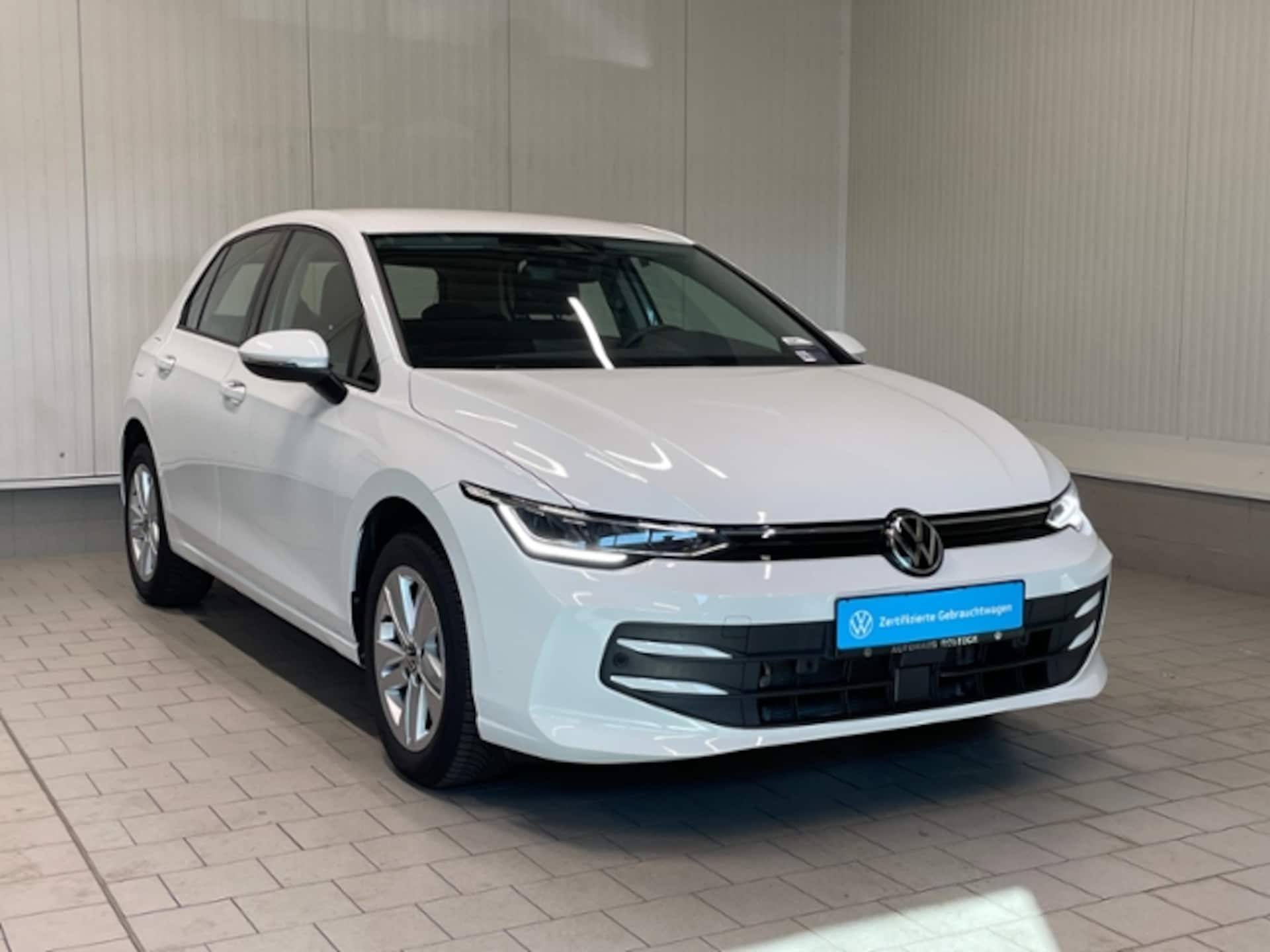 Volkswagen Golf Life