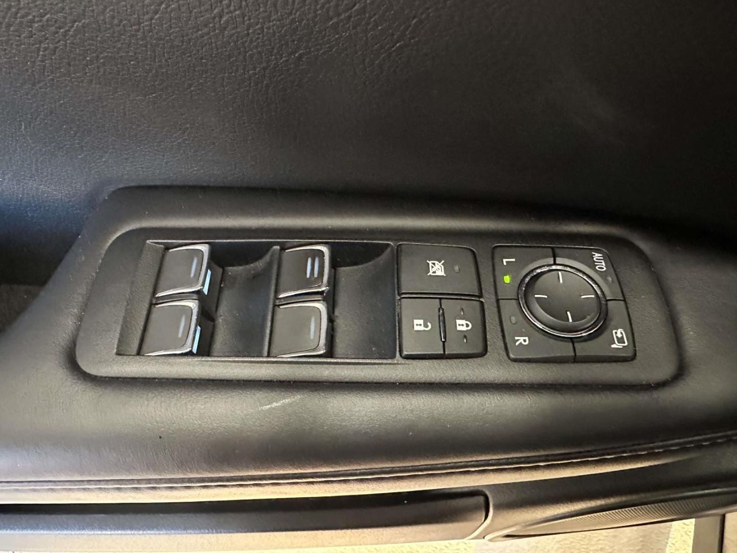 2020 Lexus RX 350 - Photo 18