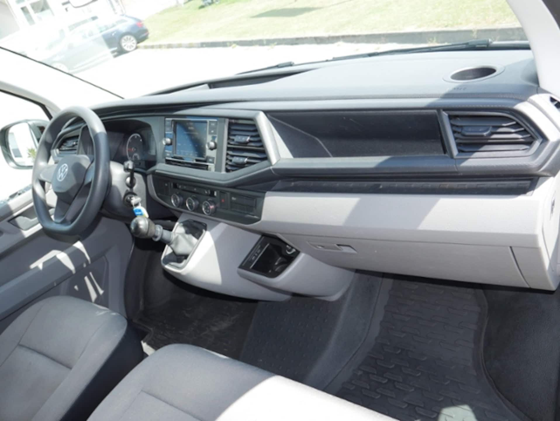 Volkswagen T6.1 Transporter Kasten kurzer Radstand