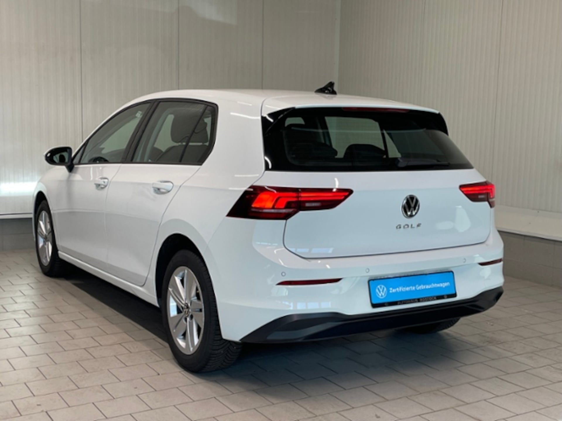 Volkswagen Golf Life