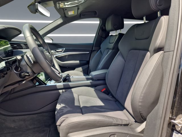 Image about Audi Q8 e-tron S line 50 e-tron quattro