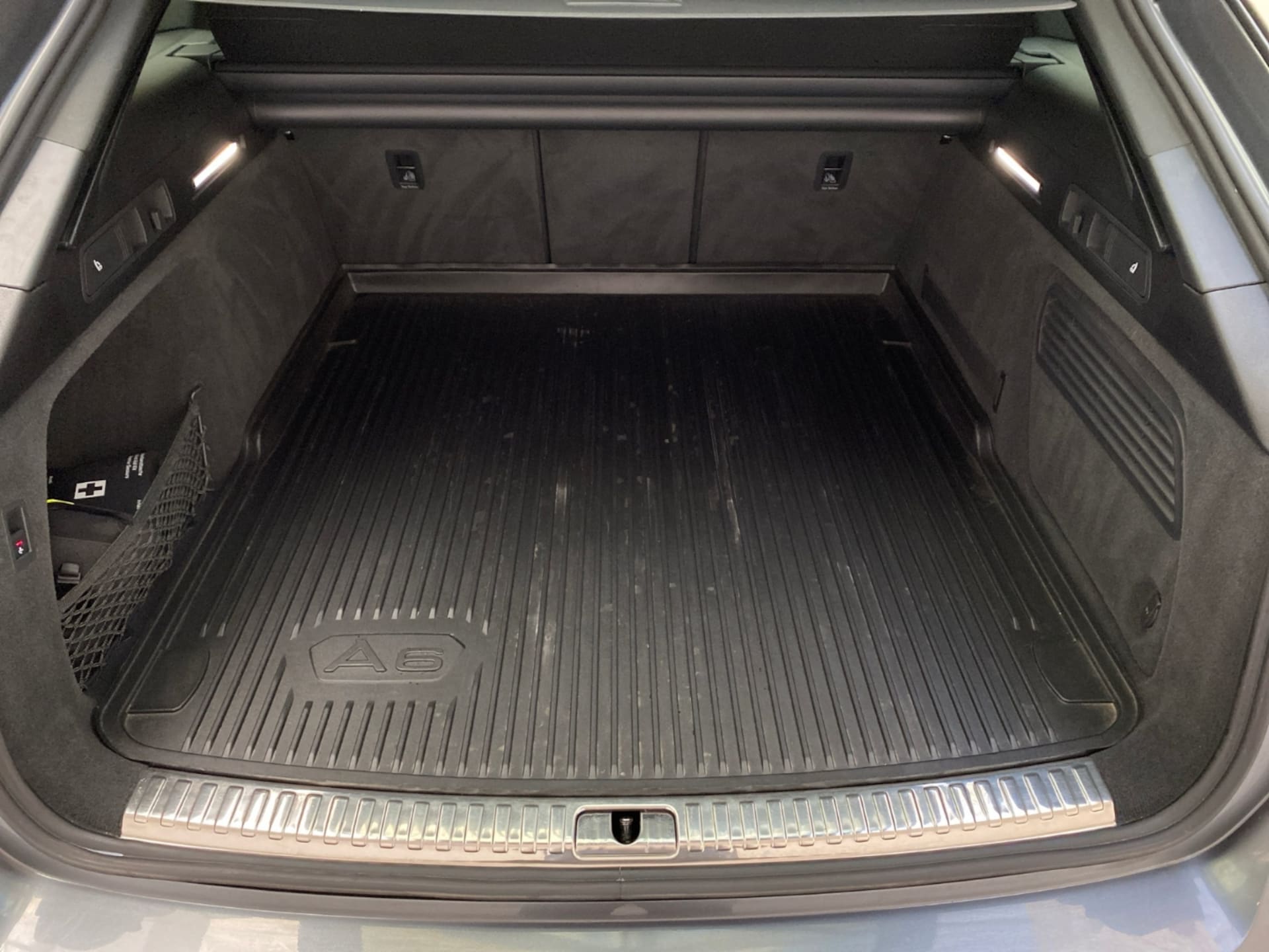 Audi S6 Avant