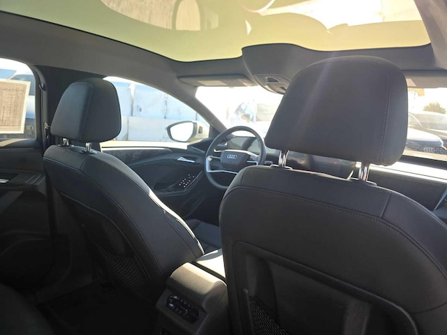 2025 Audi A6 Sportback e-tron Premium - Photo 16
