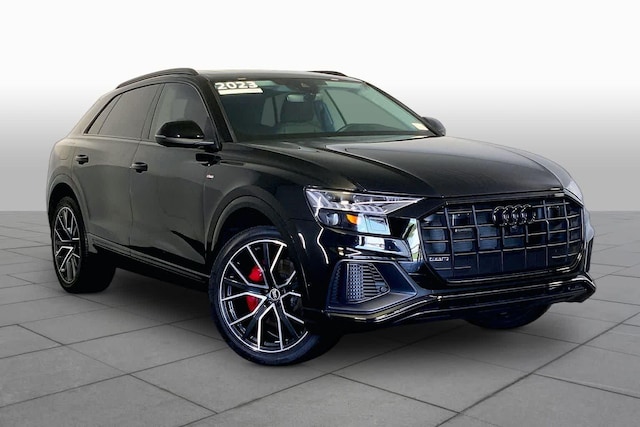 2023 Audi Q8
