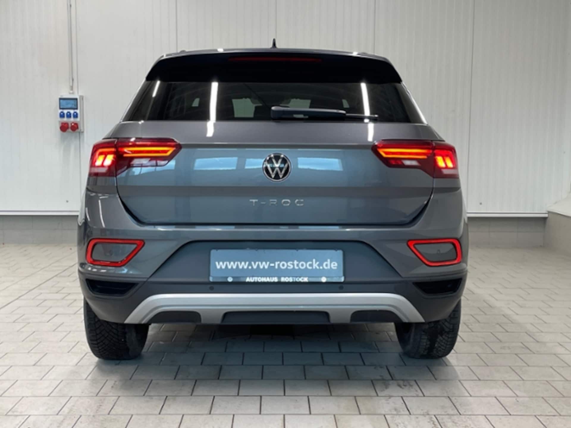 Volkswagen T-Roc Life