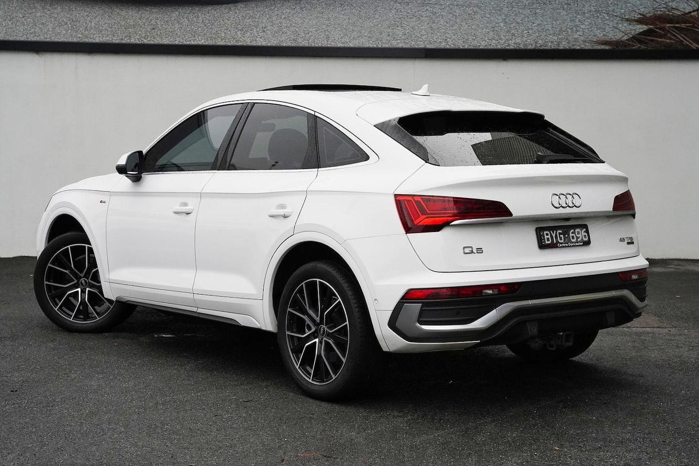 Image about Audi Q5 Sportback 45