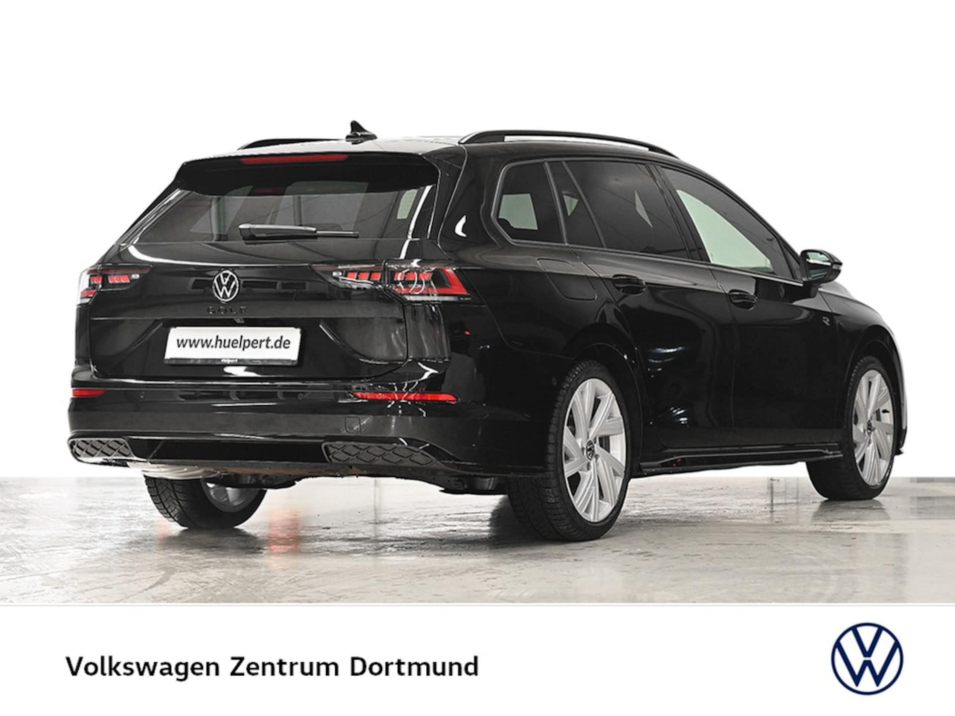 Volkswagen Golf Variant R-Line