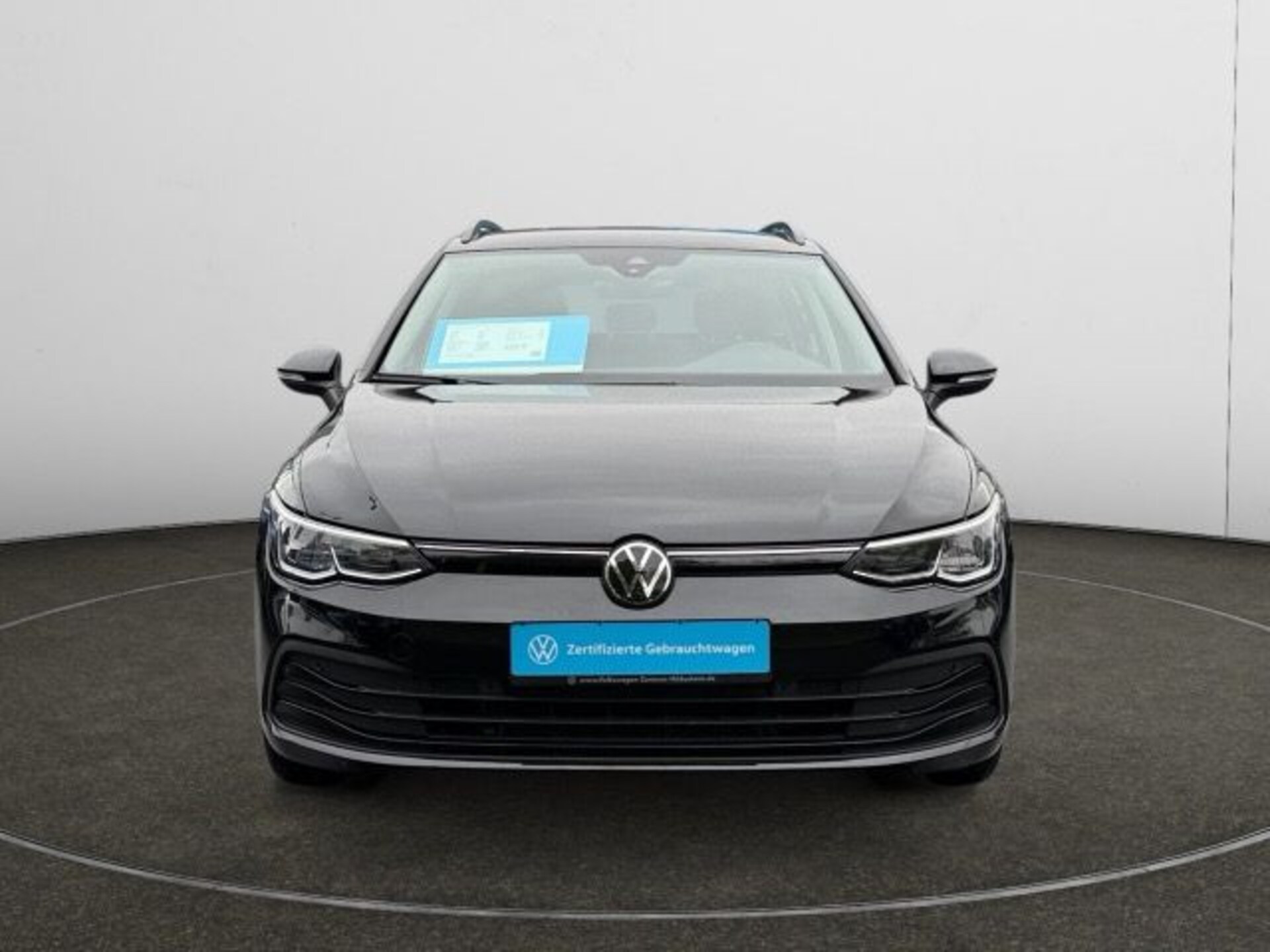 Volkswagen Golf Variant Life