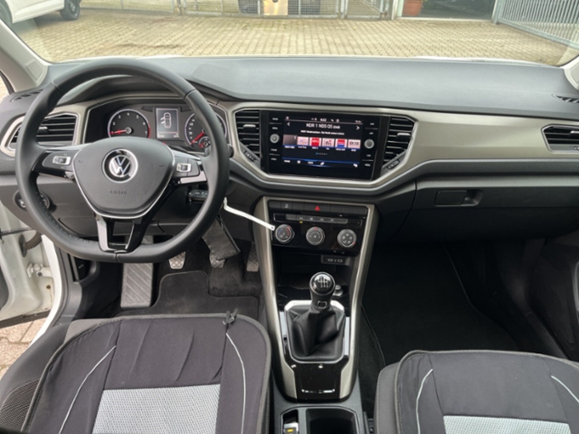 Volkswagen T-Roc Style