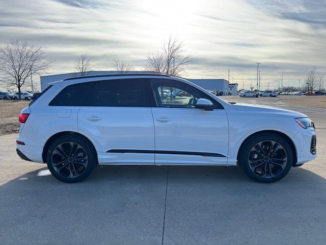 2026 Audi Q7 Premium Plus - Photo 8