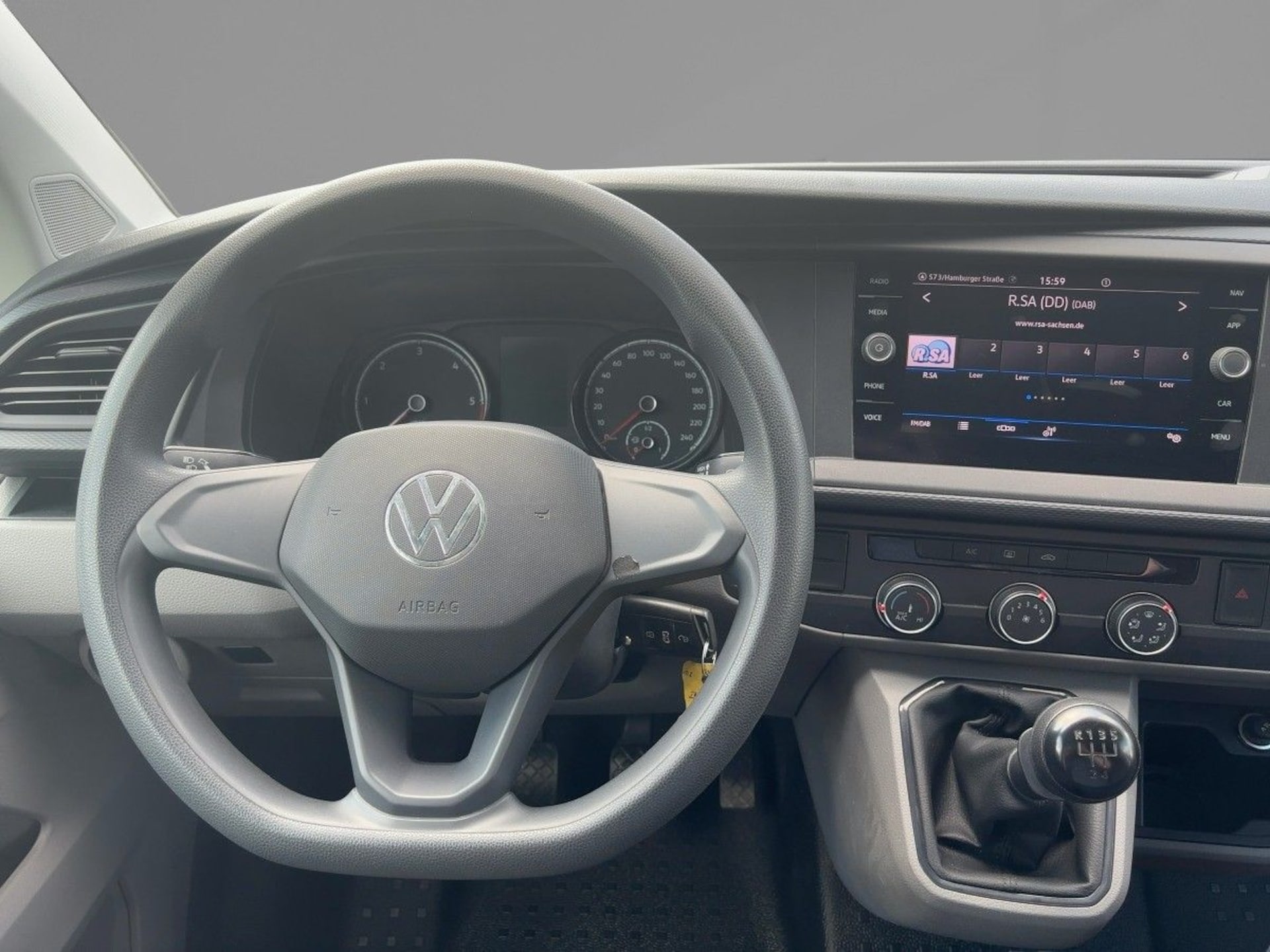 Volkswagen T6.1 Transporter Kasten kurzer Radstand